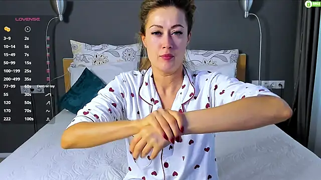 Snapshot of PannaDakota chatting on February 13, 2025, 5:58 am PannaDakota online show from February 13, 2025, 5:58 am