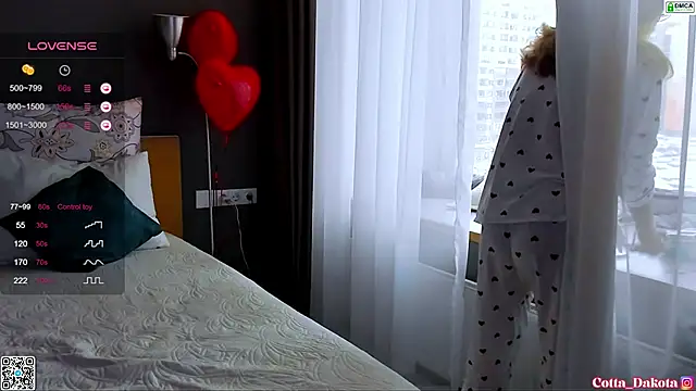 Snapshot of PannaDakota chatting on February 14, 2025, 6:02 am PannaDakota online show from February 14, 2025, 6:02 am