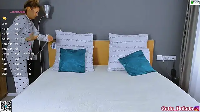 Snapshot of PannaDakota chatting on March 1, 2025, 5:52 am PannaDakota online show from March 1, 2025, 5:52 am