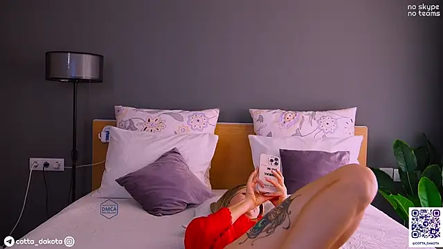 Snapshot of PannaDakota chatting on October 1, 2025, 6:52 am PannaDakota online show from October 1, 2025, 6:52 am