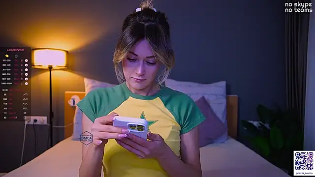 Snapshot of PannaDakota chatting on November 21, 2025, 6:23 am PannaDakota online show from November 21, 2025, 6:23 am