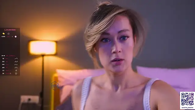 Snapshot of PannaDakota chatting on December 14, 2025, 7:47 am PannaDakota online show from December 14, 2025, 7:47 am