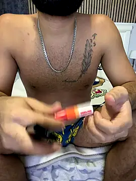 Snapshot of Anderbas18 chatting on November 8, 2025, 4:40 pm Anderbas18 online show from November 8, 2025, 4:40 pm