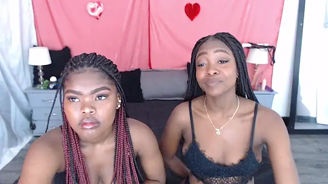 AdelynYasmin online show from March 20, 2025, 12:11 pm