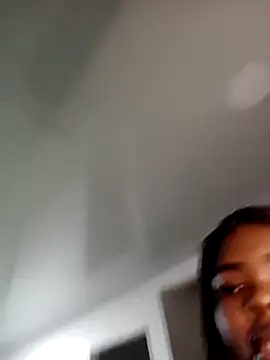 AdelynYasmin online show from September 10, 2025, 9:20 am