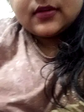 Snapshot of smile_pretty chatting on December 12, 2024, 7:48 pm smile pretty online show from December 12, 2024, 7:48 pm