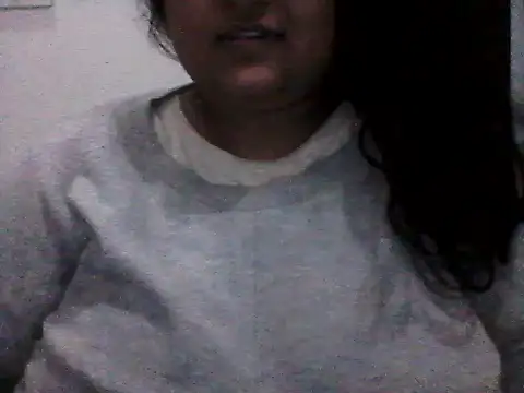 Snapshot of smile_pretty chatting on December 31, 2024, 10:48 am smile pretty online show from December 31, 2024, 10:48 am