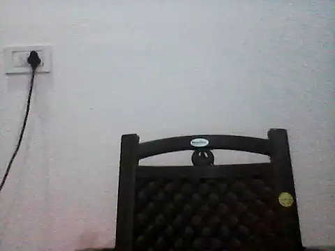 Snapshot of smile_pretty chatting on January 6, 2025, 2:03 pm smile pretty online show from January 6, 2025, 2:03 pm