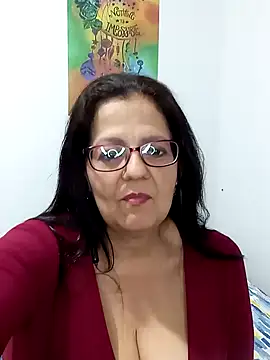 Snapshot of CasandraJones1 chatting on January 9, 2025, 5:02 am CasandraJones1 online show from January 9, 2025, 5:02 am