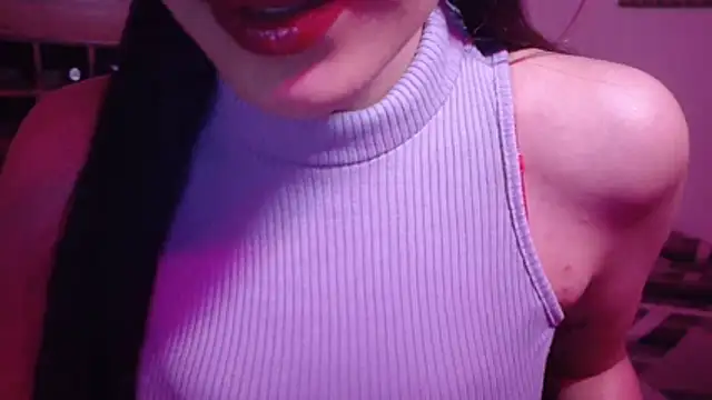 MidnightFlame online show from November 15, 2025, 1:51 pm