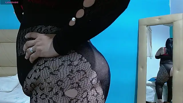 Stefanny Taylor  online show from January 31, 2025, 10:31 pm