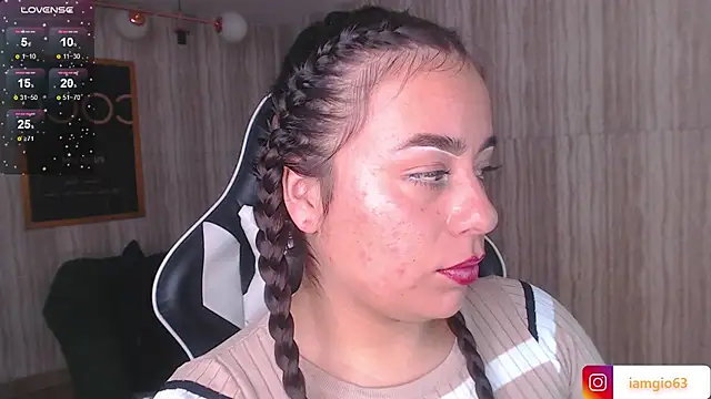 Georgina 1t online show from March 8, 2025, 1:36 pm