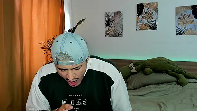 Baltazar Dupont online show from March 8, 2025, 12:52 pm