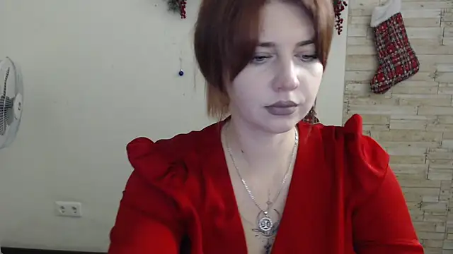 Snapshot of Lizzy_Love chatting on December 11, 2024, 7:25 pm Lizzy Love online show from December 11, 2024, 7:25 pm