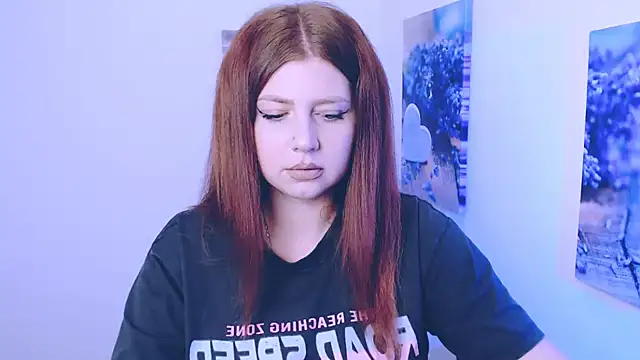 Lizzy Love online show from October 25, 2025, 6:57 pm