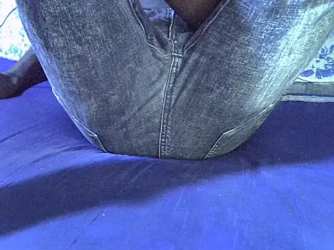 KING SQUIRT online show from October 21, 2025, 12:50 pm