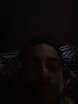 Snapshot of rich0431 chatting on October 28, 2025, 12:19 pm rich0431 online show from October 28, 2025, 12:19 pm