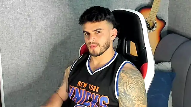 Ricardogo19 online show from September 17, 2025, 10:55 pm