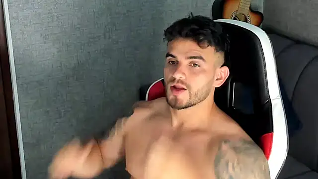 Ricardogo19 online show from September 30, 2025, 3:06 pm