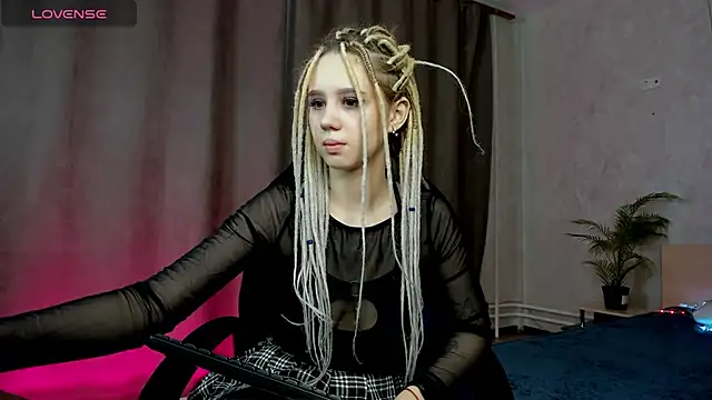 Valerie Woods online show from December 26, 2024, 7:03 am