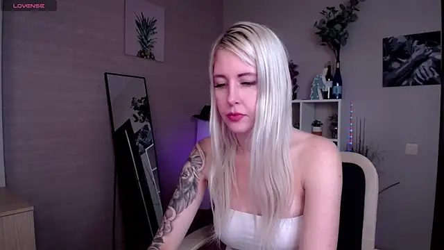 Mermaid N online show from February 20, 2025, 5:01 am