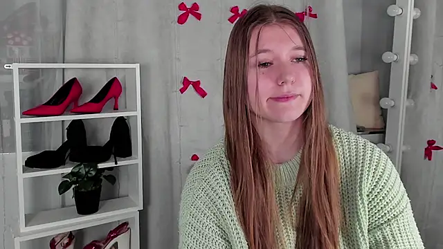 Rebecca Kelly online show from January 18, 2025, 12:35 am