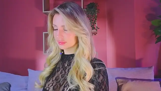 Snapshot of Grace_Gordon chatting on October 26, 2025, 5:24 am Grace Gordon online show from October 26, 2025, 5:24 am