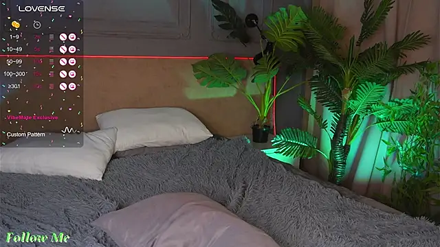 Liv Fay online show from March 14, 2025, 12:43 am