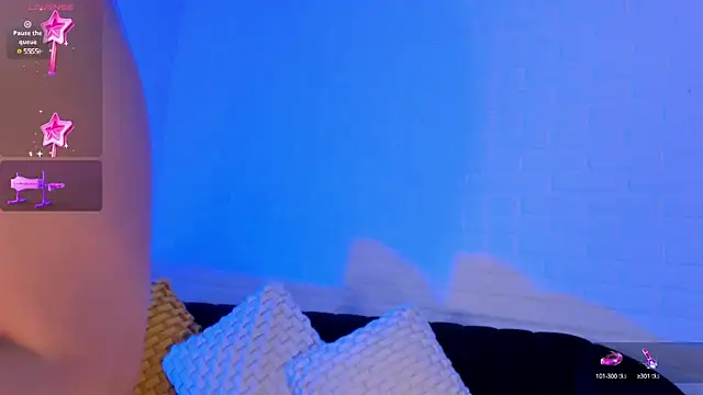 CelestePalmer  online show from February 7, 2025, 8:55 am