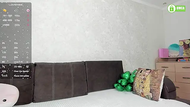 pretty yong cat online show from March 21, 2025, 5:23 pm