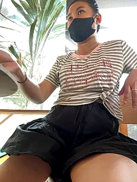 Tina 995 online show from September 21, 2025, 4:14 am