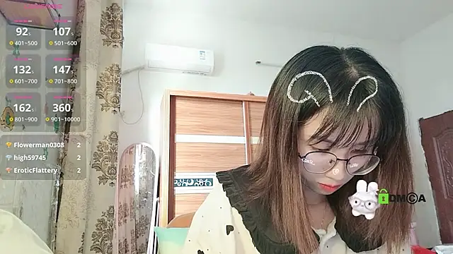 Lili 666 online show from October 23, 2025, 2:11 am