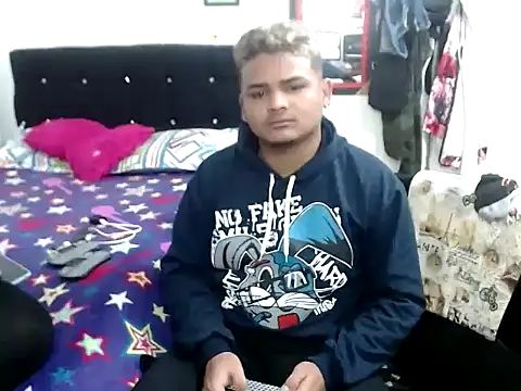 Boycuriousxxx online show from September 25, 2025, 11:47 am