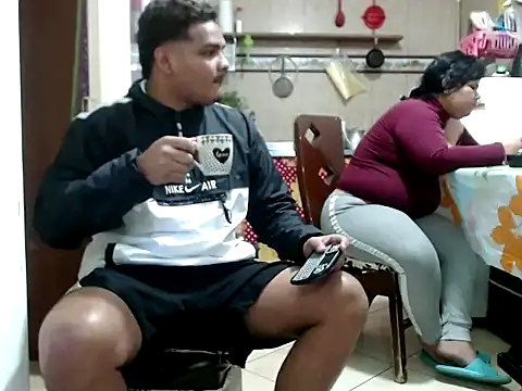 Boycuriousxxx online show from December 1, 2025, 1:27 pm