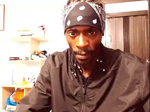 phillip-hot online show from January 3, 2025, 3:16 am