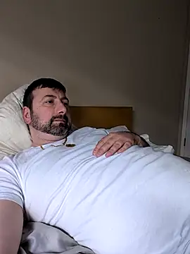 Snapshot of Mgman4365 chatting on March 9, 2025, 9:35 am Mgman4365 online show from March 9, 2025, 9:35 am