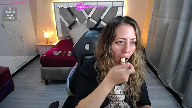 miss hanna07 online show from February 21, 2025, 1:22 pm