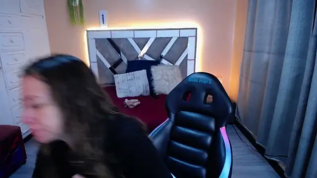 miss hanna07 online show from February 24, 2025, 12:26 pm