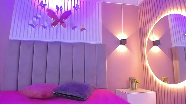 Snapshot of diosa_cristal chatting on February 22, 2025, 6:28 am diosa cristal online show from February 22, 2025, 6:28 am