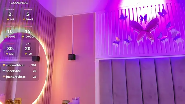Snapshot of diosa_cristal chatting on October 17, 2025, 3:42 am diosa cristal online show from October 17, 2025, 3:42 am