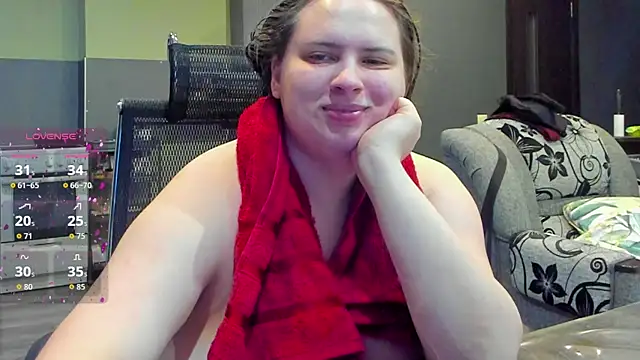 1lindsey1 online show from October 26, 2025, 7:42 pm