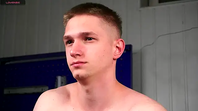 Snapshot of dustyn_fox chatting on November 23, 2025, 3:23 pm dustyn fox online show from November 23, 2025, 3:23 pm