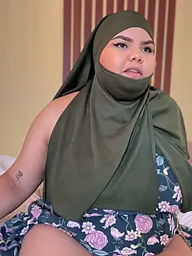  Shara Handal  online show from December 9, 2024, 3:54 pm