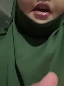  Shara Handal  online show from December 10, 2024, 10:28 am