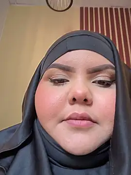  Shara Handal  online show from March 2, 2025, 10:56 am