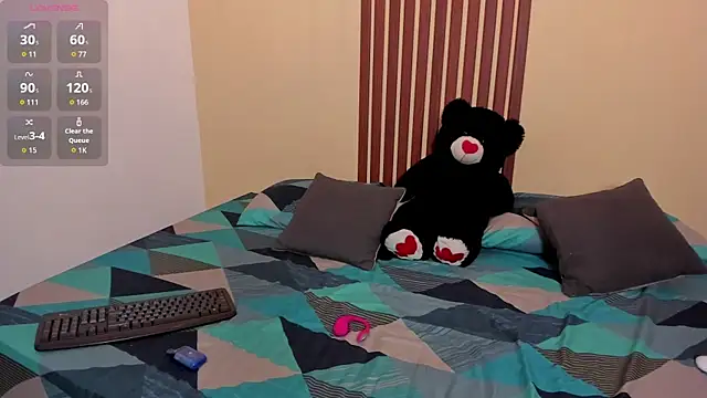  Shara Handal  online show from October 19, 2025, 7:42 am