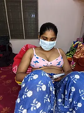 fuck6inch9 online show from October 9, 2025, 2:04 pm