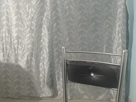 cute-priy online show from February 2, 2025, 3:10 am