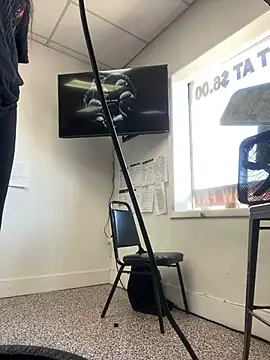 ThicBunz online show from February 26, 2025, 6:32 pm