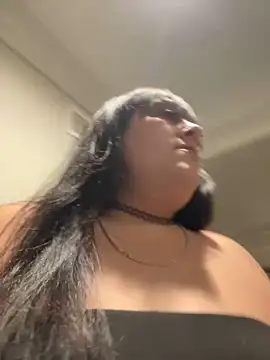 ThicBunz online show from February 26, 2025, 11:26 pm